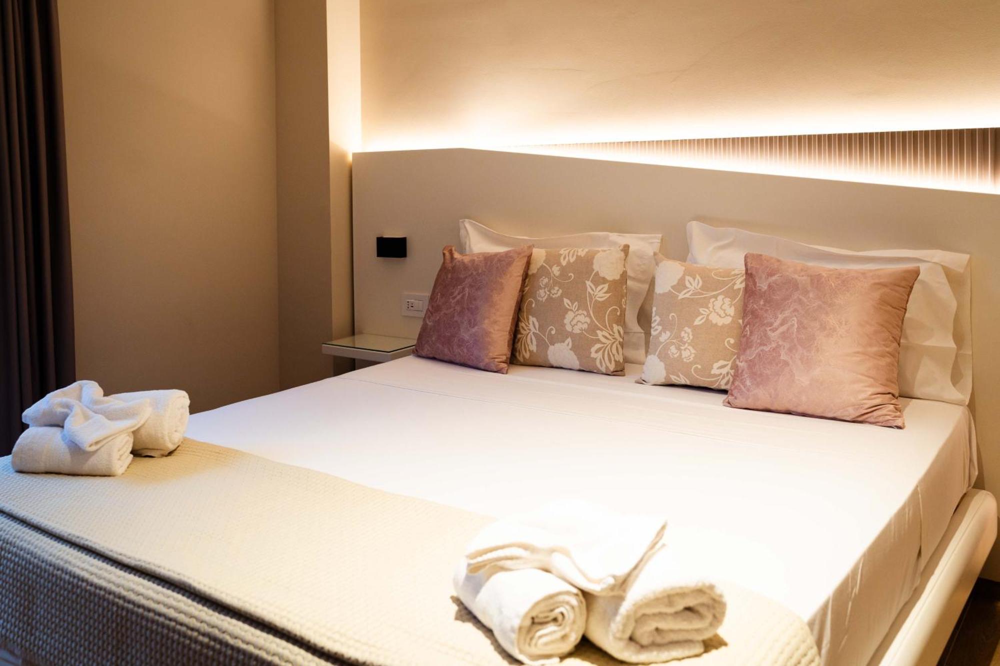 Bed and Breakfast Residenza Gurnea - Free Private Parking Tropea Exterior foto